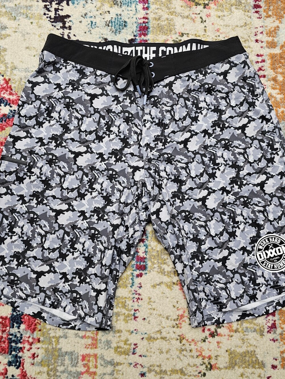 Dixxon The Commando Board Shorts Men's Size 34 / 11" Inseam Camo Trunks